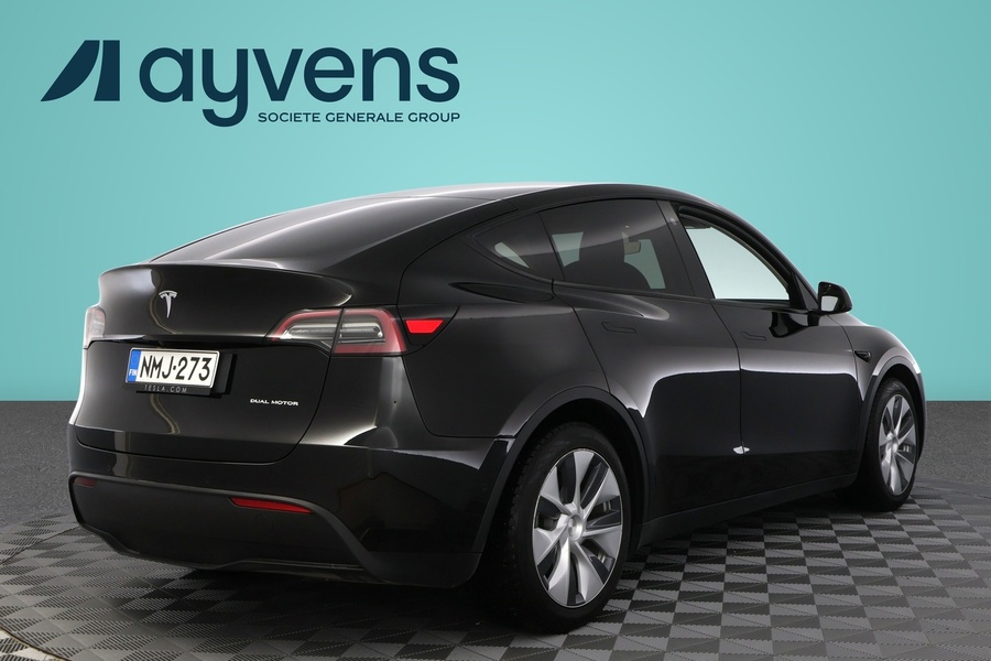 Tesla Model Y vaihtoauto