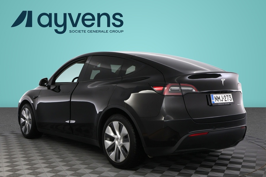 Tesla Model Y vaihtoauto