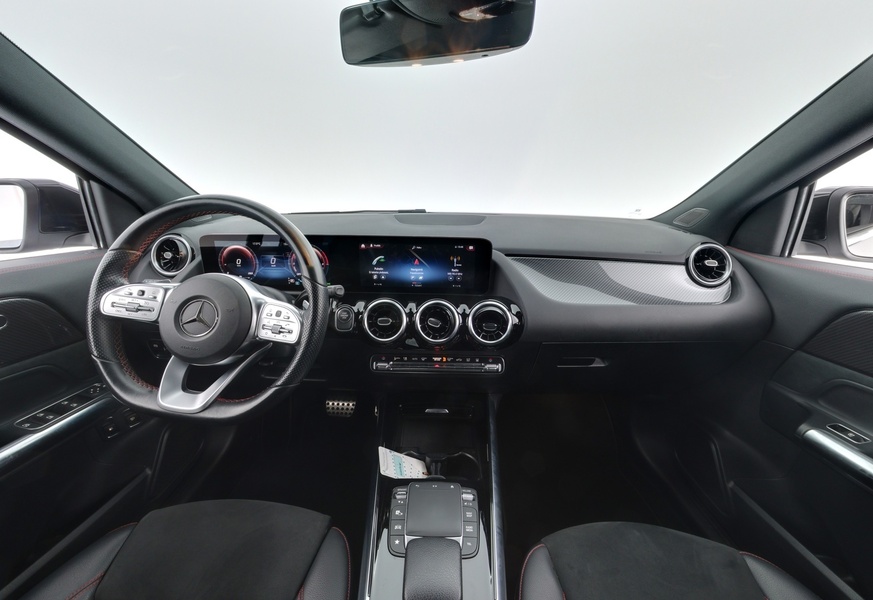 Mercedes-Benz GLA vaihtoauto