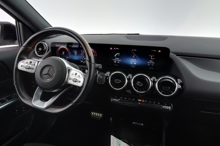 Mercedes-Benz GLA vaihtoauto