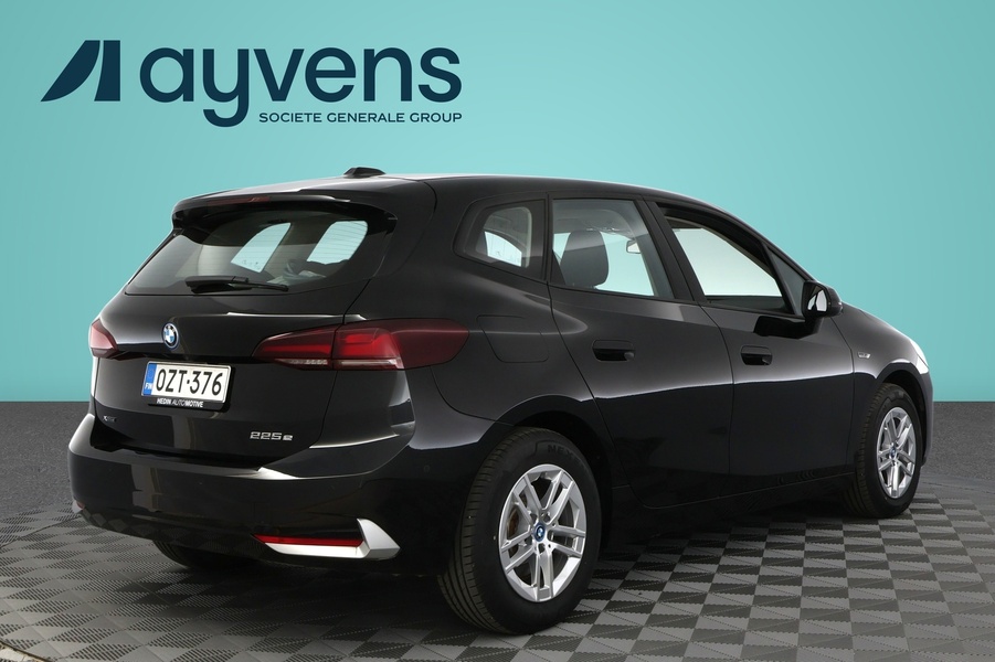BMW 225 vaihtoauto
