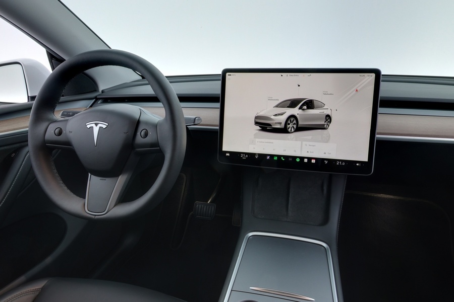 Tesla Model Y vaihtoauto