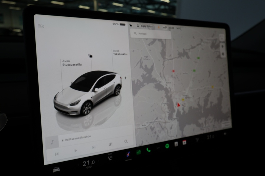 Tesla Model Y vaihtoauto