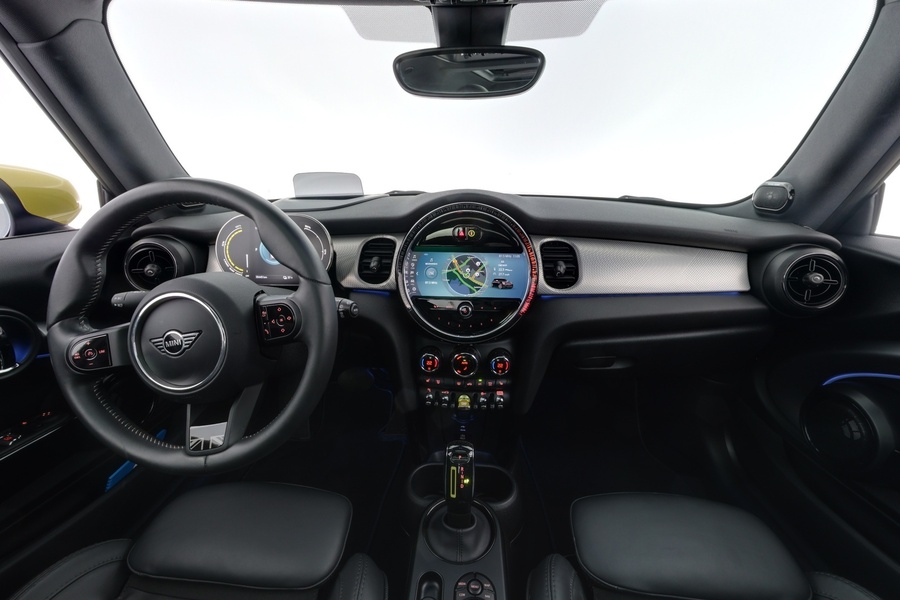 Mini Hatchback vaihtoauto