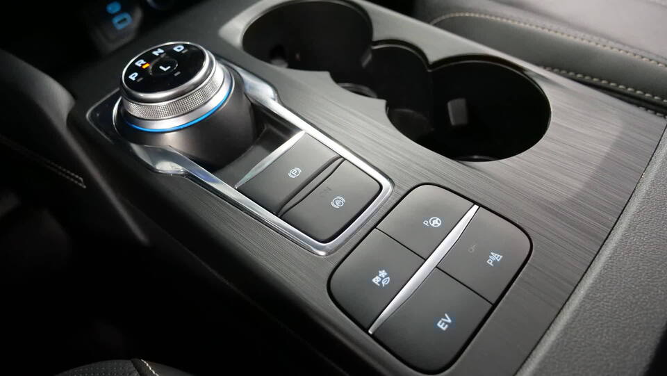 Ford Kuga vaihtoauto