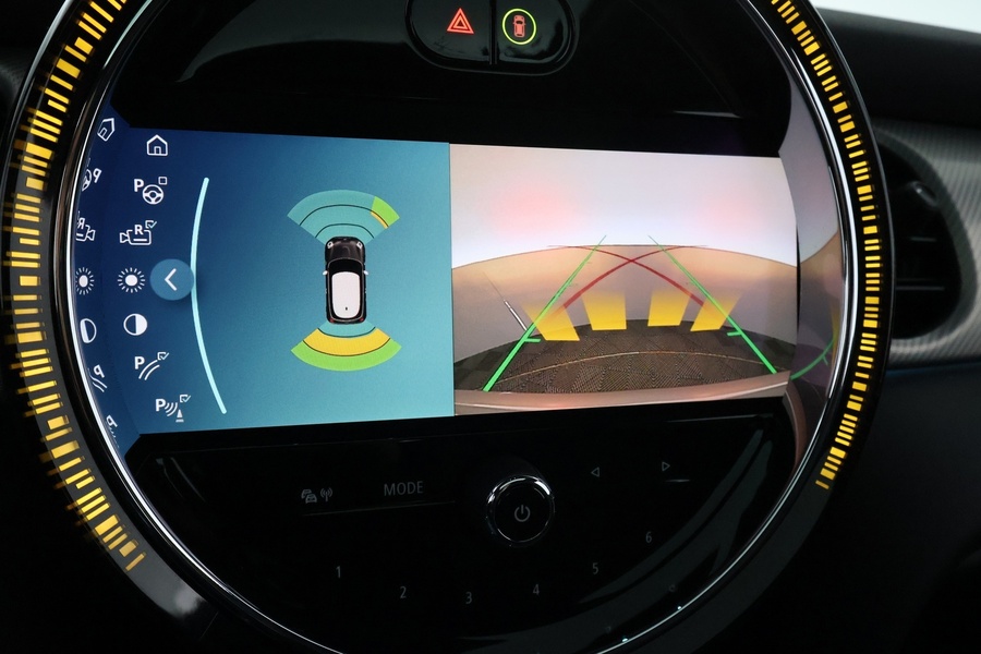 Mini Hatchback vaihtoauto