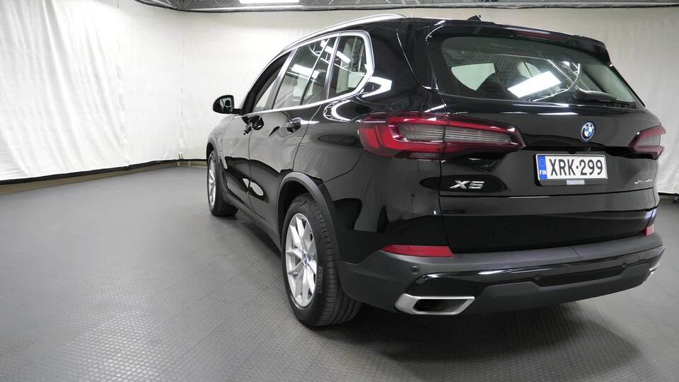 BMW X5 vaihtoauto