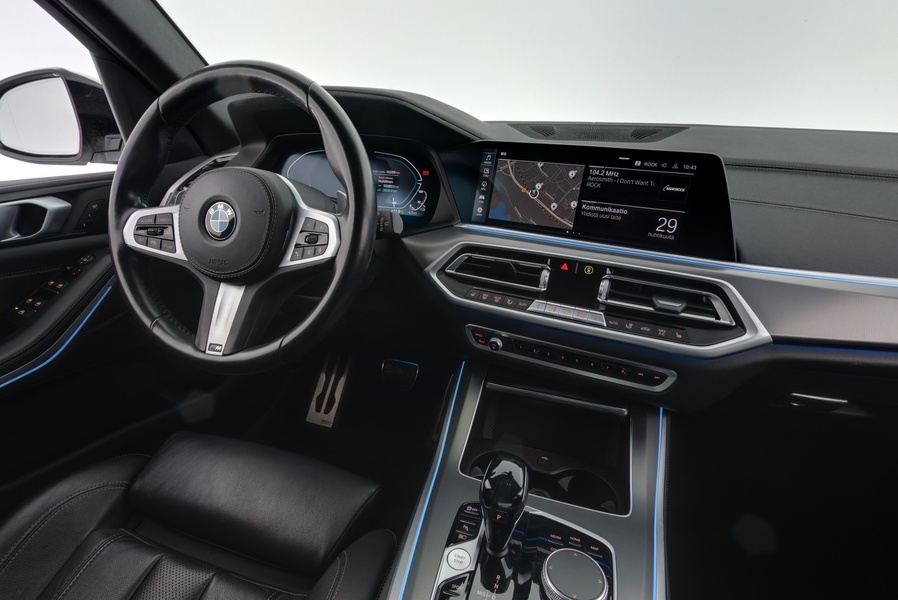 BMW X5 vaihtoauto