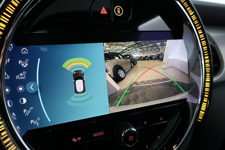 Mini Hatchback vaihtoauto