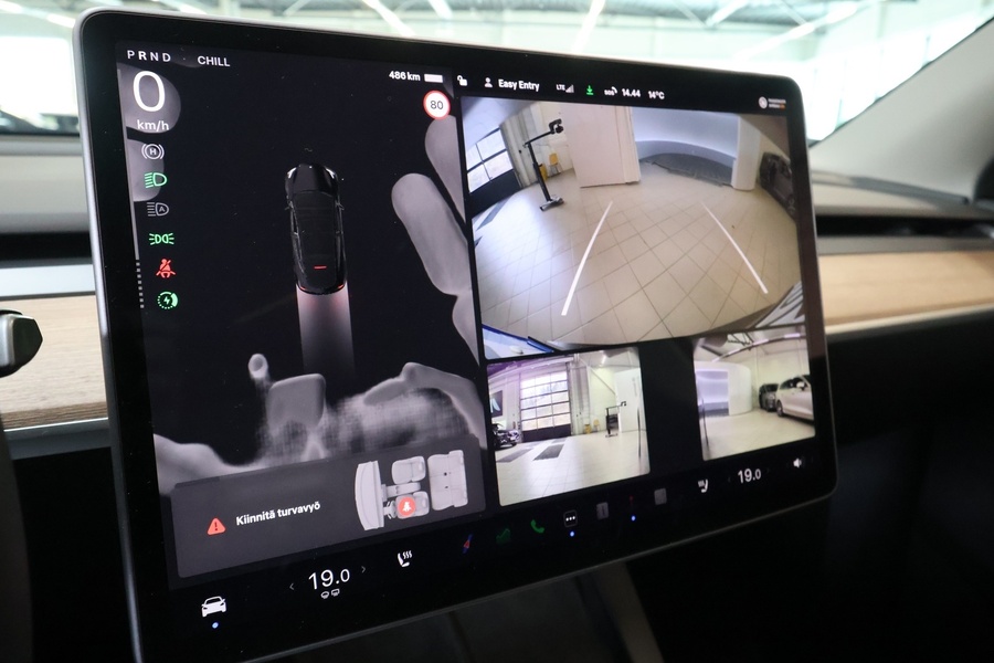 Tesla Model Y vaihtoauto