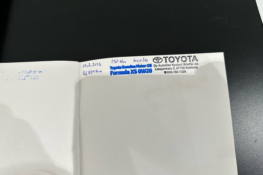 Toyota Prius Plug-in vaihtoauto