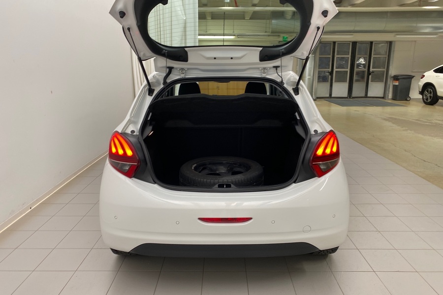 Peugeot 208 vaihtoauto