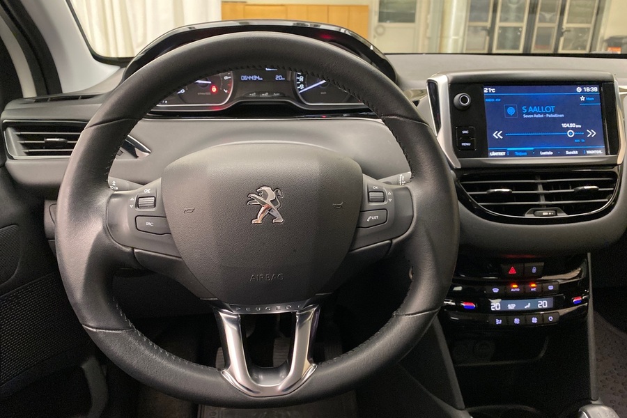 Peugeot 208 vaihtoauto