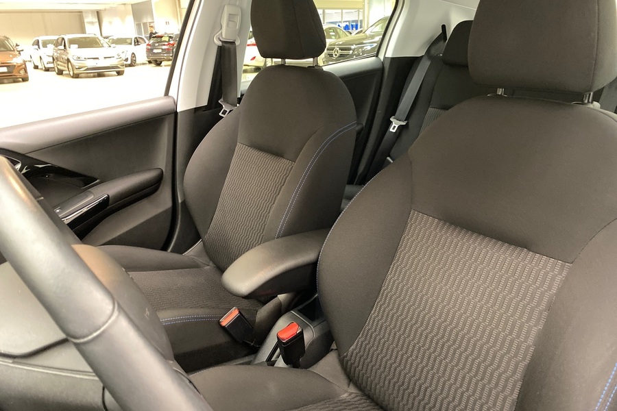 Peugeot 208 vaihtoauto