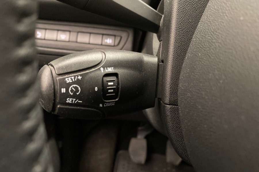 Peugeot 208 vaihtoauto