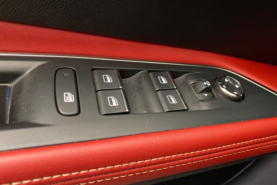 Peugeot 5008 vaihtoauto