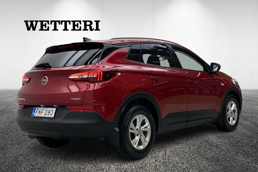 Opel Grandland X vaihtoauto