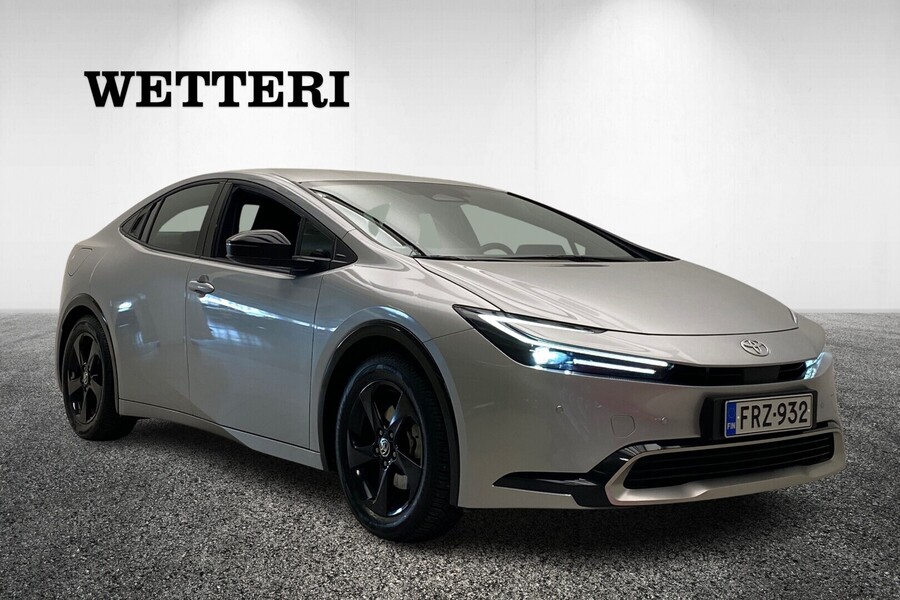 Toyota Prius Plug-in vaihtoauto