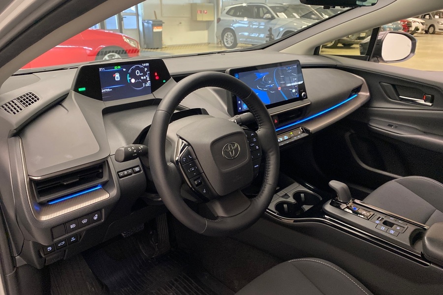 Toyota Prius Plug-in vaihtoauto