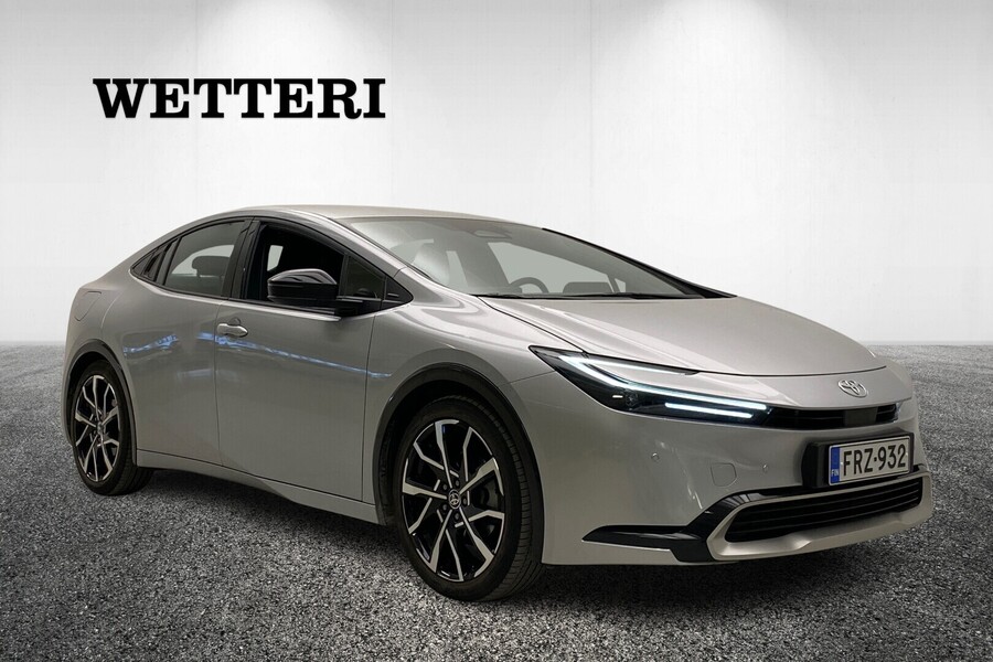 Toyota Prius Plug-in vaihtoauto