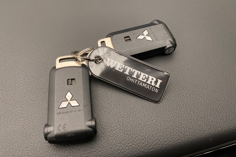 Mitsubishi Outlander PHEV vaihtoauto