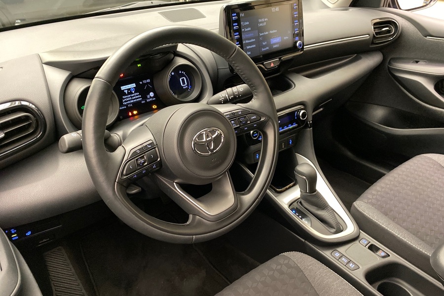 Toyota Yaris vaihtoauto