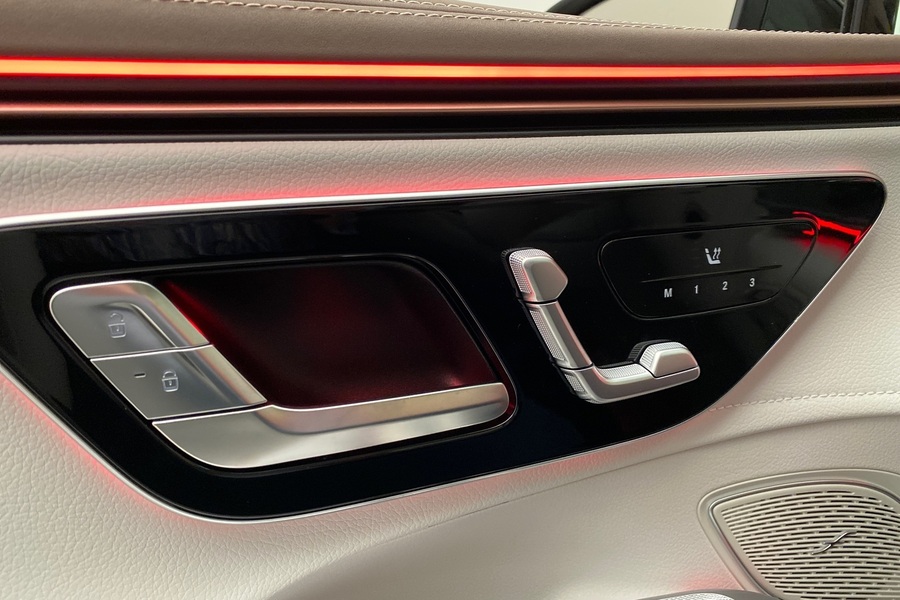 Mercedes-Benz EQE vaihtoauto