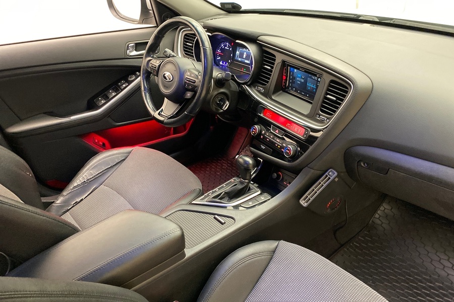 Kia Optima vaihtoauto