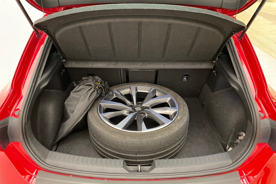 SEAT Leon vaihtoauto