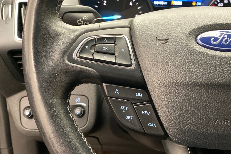 Ford Kuga vaihtoauto