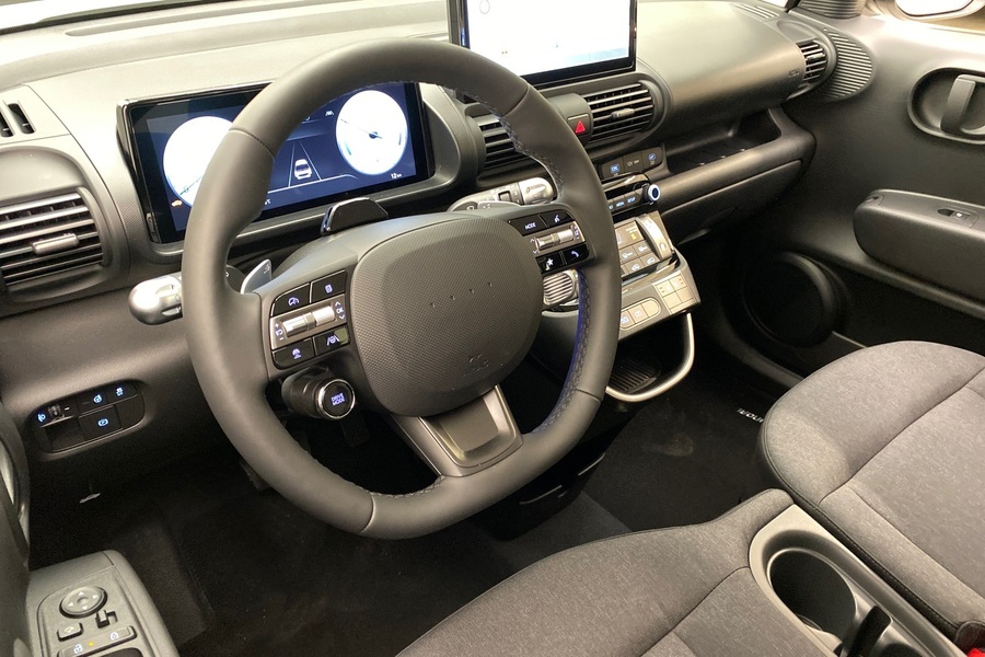 Hyundai INSTER vaihtoauto