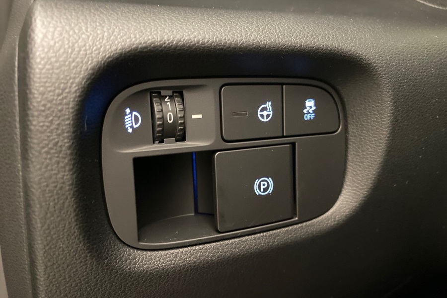 Hyundai INSTER vaihtoauto