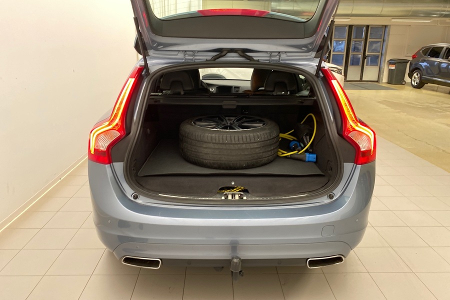 Volvo V60 vaihtoauto