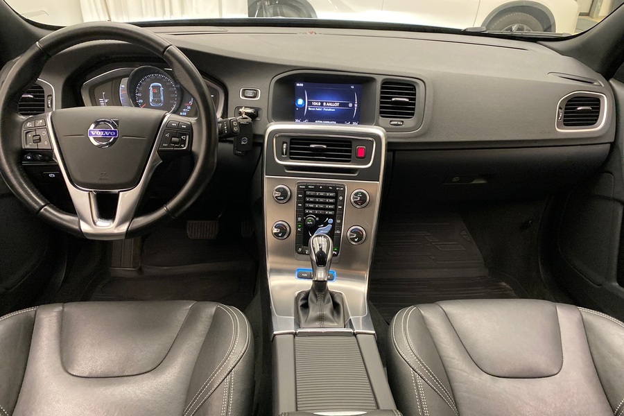 Volvo V60 vaihtoauto