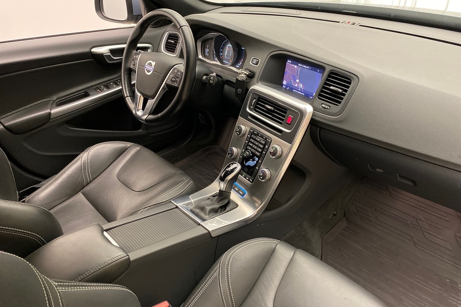 Volvo V60 vaihtoauto