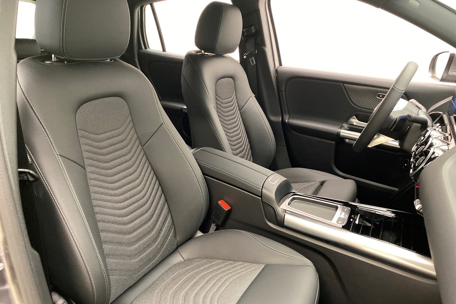 Mercedes-Benz GLA vaihtoauto