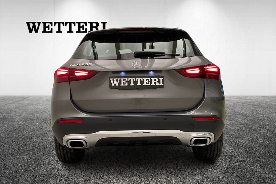 Mercedes-Benz GLA vaihtoauto