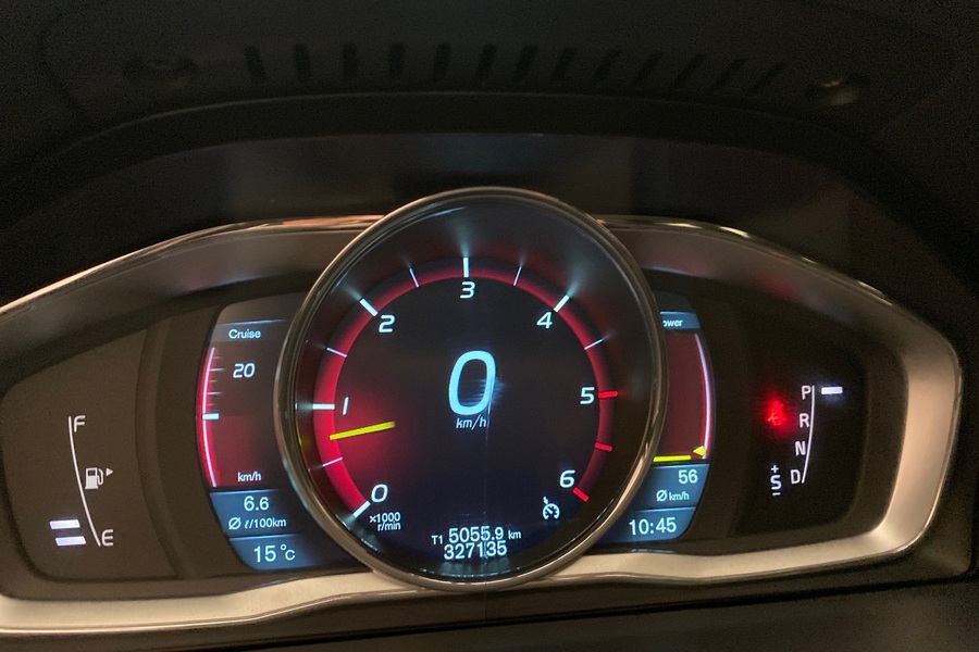 Volvo V60 vaihtoauto