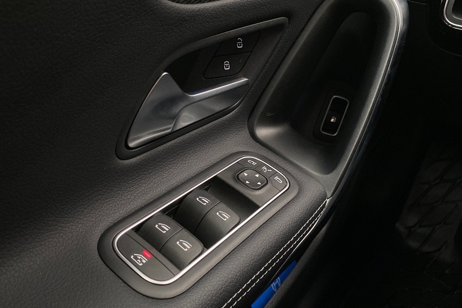 Mercedes-Benz CLA-sarja vaihtoauto