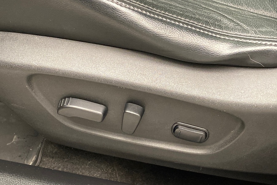 Nissan X-Trail vaihtoauto