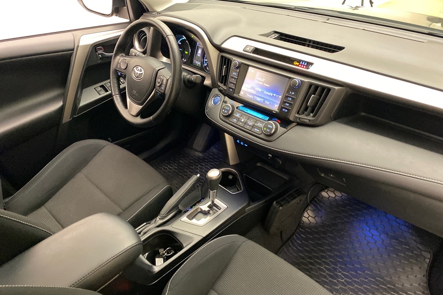 Toyota RAV4 vaihtoauto