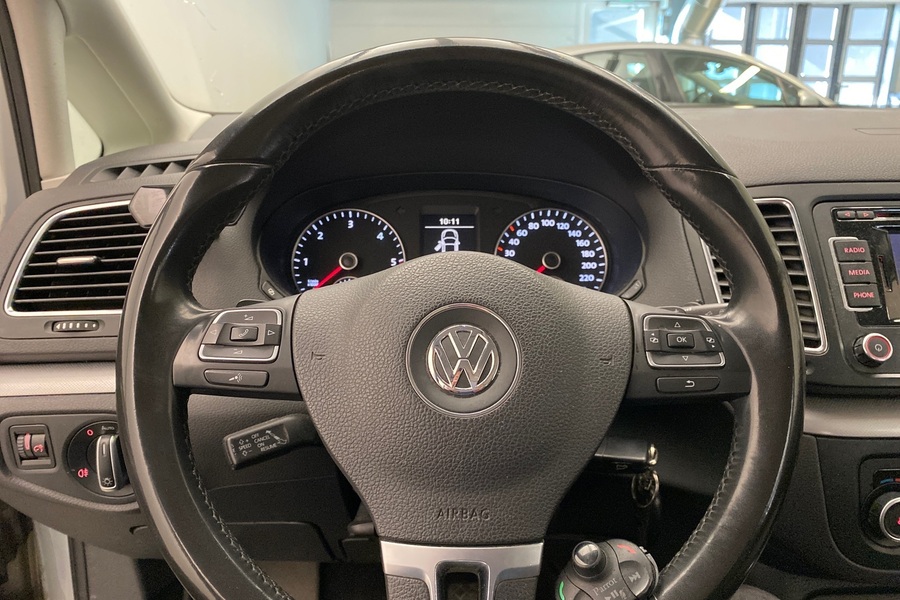 Volkswagen Sharan vaihtoauto