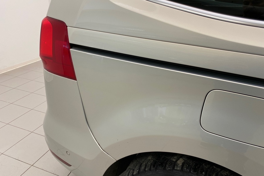 Volkswagen Sharan vaihtoauto