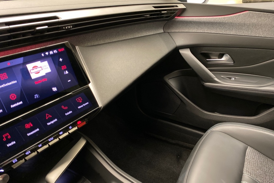 Peugeot 308 vaihtoauto