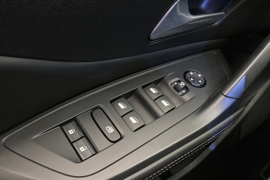 Peugeot 308 vaihtoauto