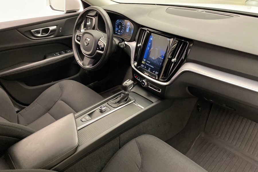 Volvo V60 Cross Country vaihtoauto