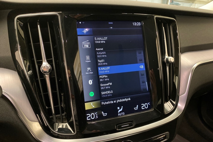 Volvo V60 Cross Country vaihtoauto