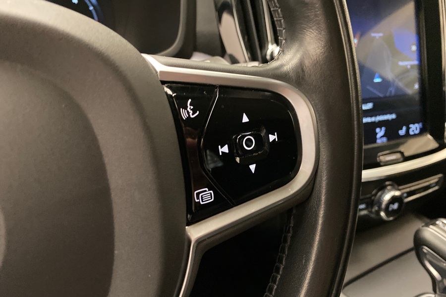 Volvo V60 Cross Country vaihtoauto