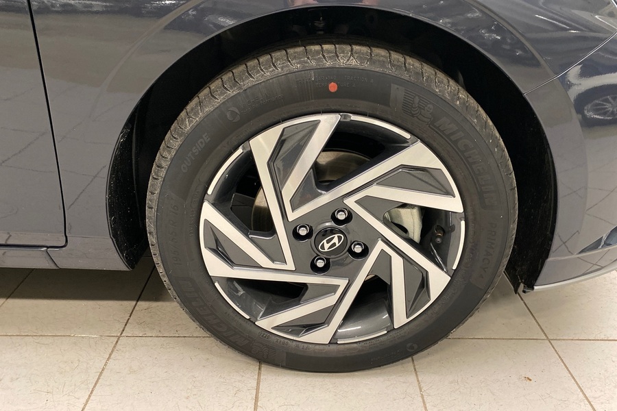 Hyundai i20 Hatchback vaihtoauto