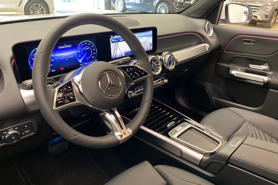 Mercedes-Benz EQB vaihtoauto